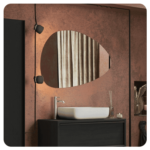 Miroir en forme de pierre